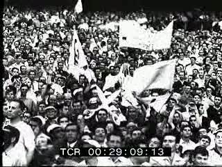 Incontro tra le squadre di calcio 'La madrilena' e quella della città