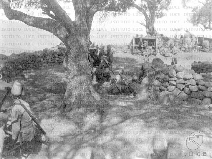 AO/AO016/AO00001127.JPG