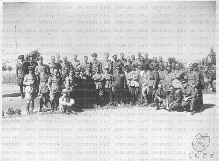 AO/AO030/AO00002050.JPG