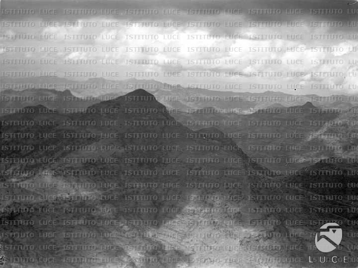 AO/AO041/AO00002764.JPG