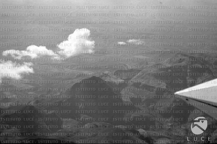 AO/AO042/AO00002807.JPG