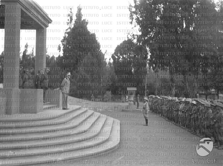 AO/AO046/AO00003107.JPG