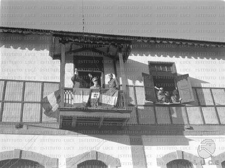 AO/AO056/AO00003770.JPG
