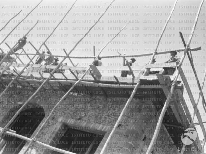 AO/AO060/AO00004062.JPG