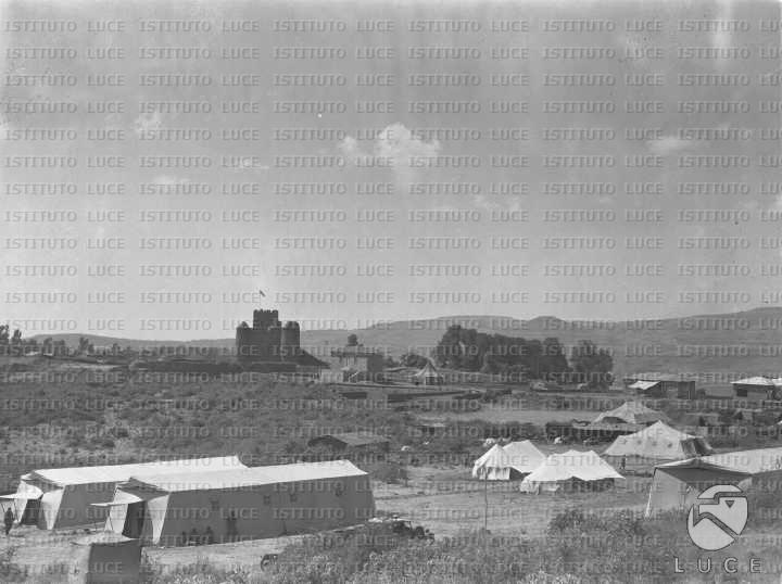 AO/AO061/AO00004128.JPG