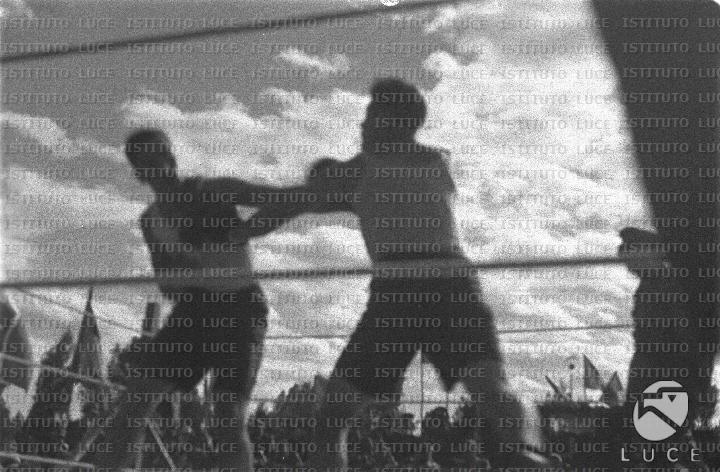 AO/AO076/AO00005121.JPG