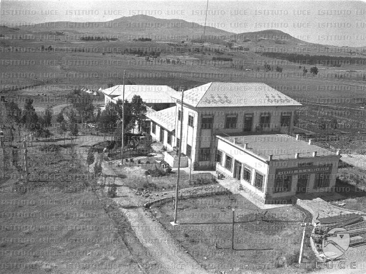 AO/AO084/AO00005615.JPG