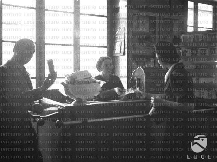 AO/AO087/AO00005827.JPG