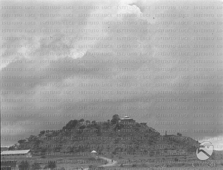 AO/AO093/AO00006272.JPG