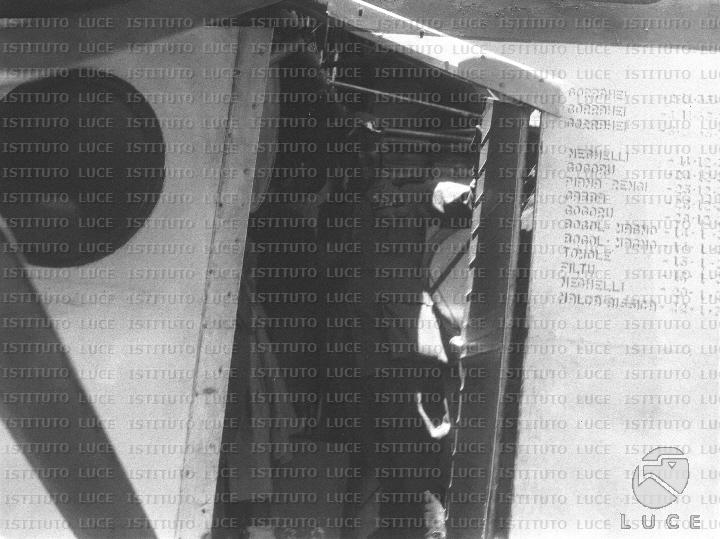 AO/AO114/AO00007627.JPG