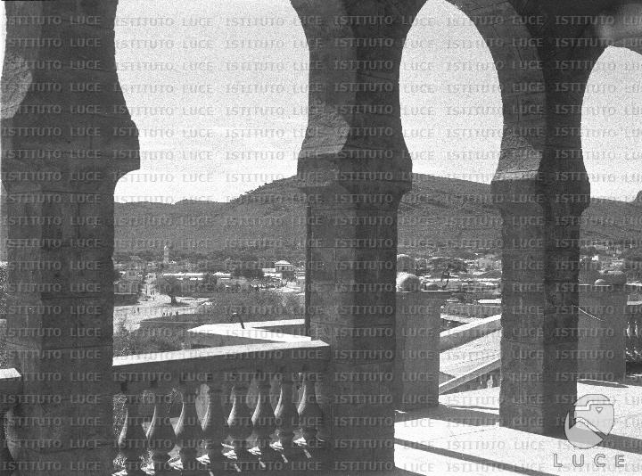 AO/AO123/AO00008270.JPG