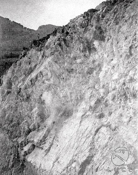 ATTUALITA/A27-131/A00009511.JPG