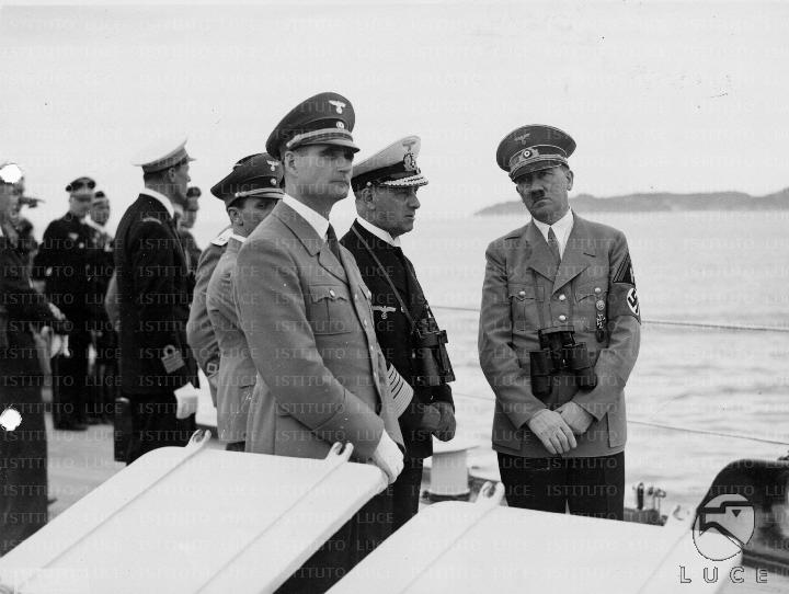 ATTUALITA/FUHRER02/A00082396.JPG