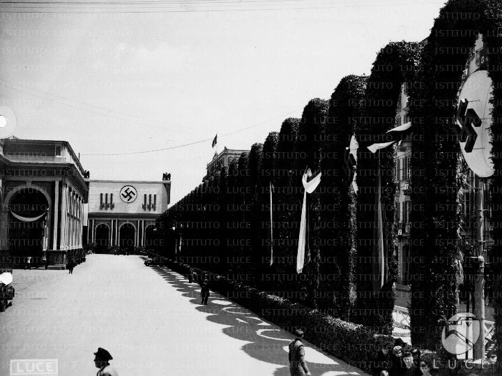 ATTUALITA/FUHRER03/A00082645.JPG