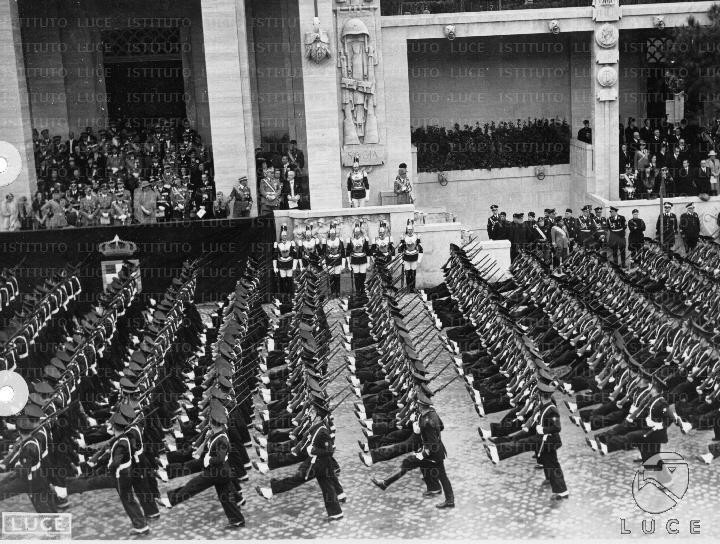 ATTUALITA/FUHRER03/A00082705.JPG