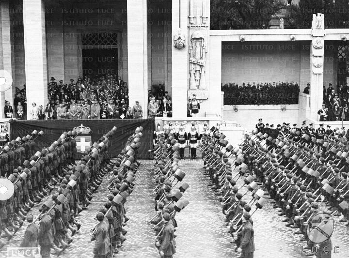 ATTUALITA/FUHRER03/A00082710.JPG
