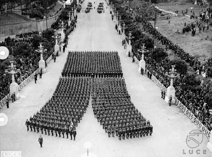 ATTUALITA/FUHRER04/A00082730.JPG