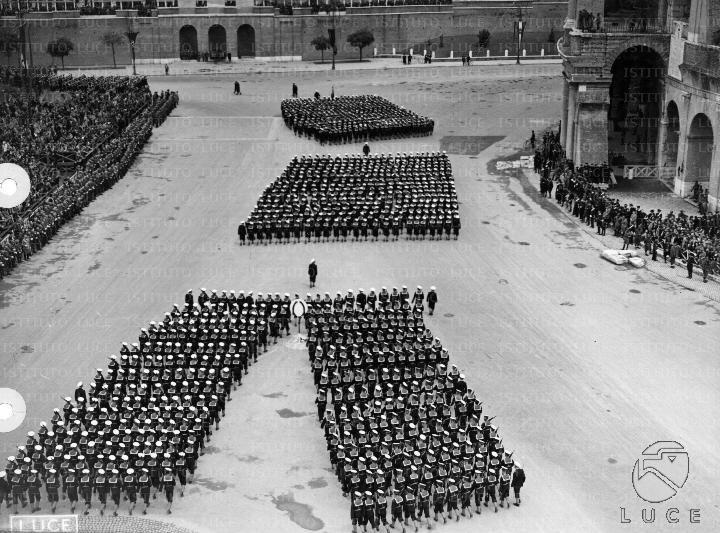 ATTUALITA/FUHRER04/A00082736.JPG
