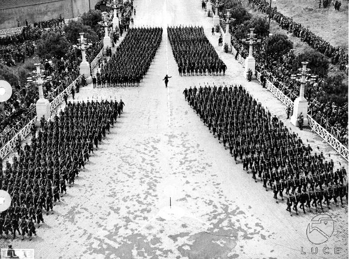 ATTUALITA/FUHRER04/A00082738.JPG