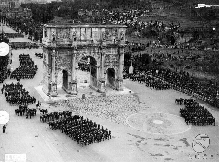 ATTUALITA/FUHRER04/A00082798.JPG