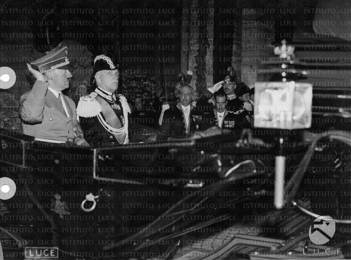 ATTUALITA/FUHRER04/A00082812.JPG