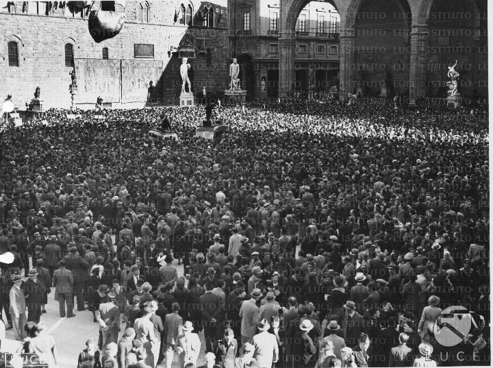 ATTUALITA/FUHRER07/A00083119.JPG