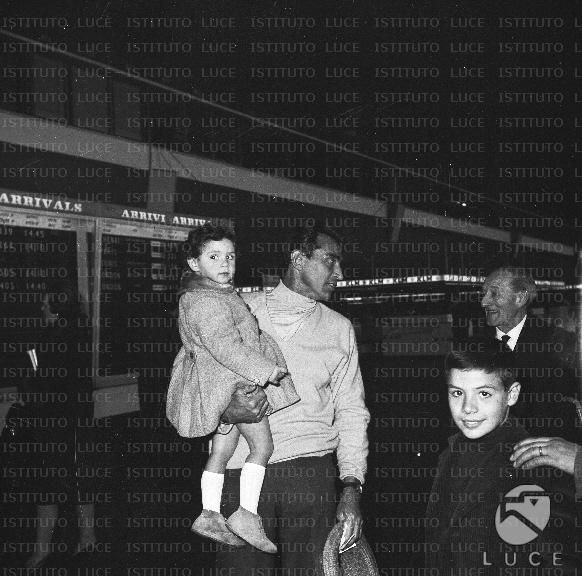 DIAL/DAD030/DAD030-07.JPG
