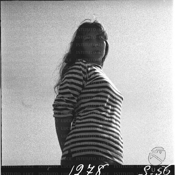 FV/NTH00162/FV00036046.JPG FV/NTH00162/FV00036046.JPG