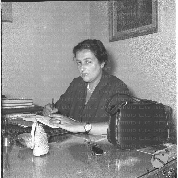 FV/NTH00305/FV00066975.JPG