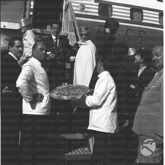 FV/NTH00382/FV00083807.JPG
