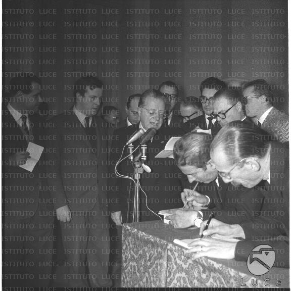 FV/NTH00449/FV00098402.JPG