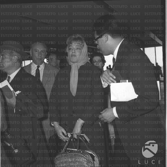 FV/NTH00546/FV00119835.JPG FV/NTH00546/FV00119835.JPG