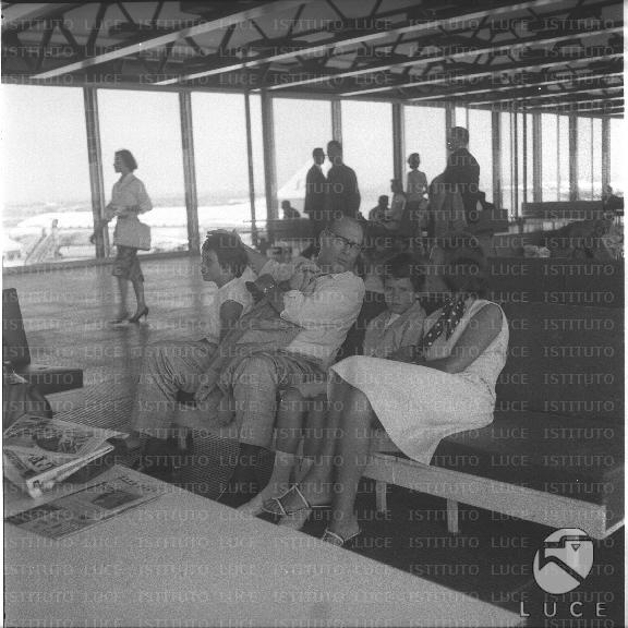 FV/NTH00567/FV00124326.JPG FV/NTH00567/FV00124326.JPG