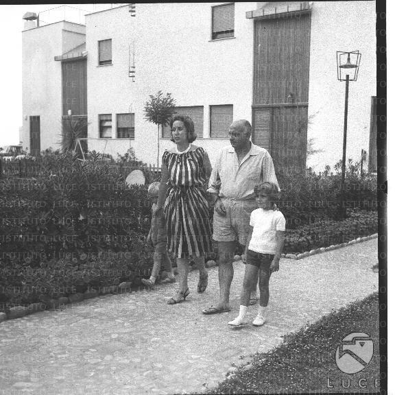 FV/NTH00639/FV00139824.JPG FV/NTH00639/FV00139824.JPG