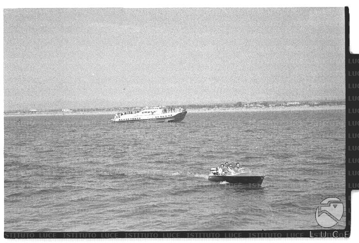 FV/NTH00684/FV00149104.JPG