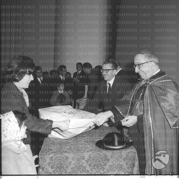 FV2/NTH00763/FV00165493.JPG