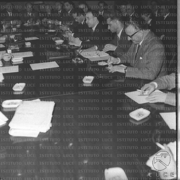 FV2/NTH00775/FV00167894.JPG