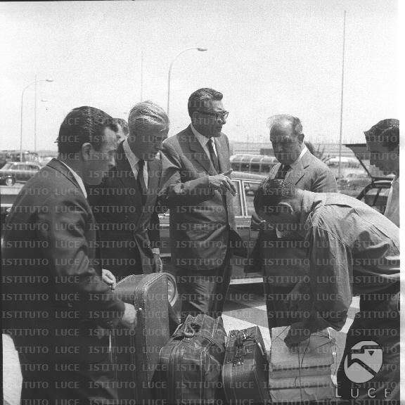 FV2/NTH00796/FV00172194.JPG