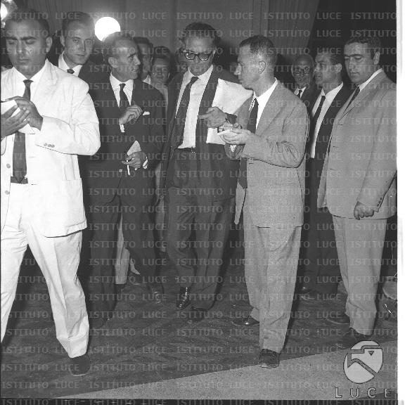 FV2/NTH00806/FV00174323.JPG