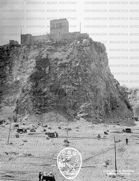 PONTINO/BOR001104.jpg