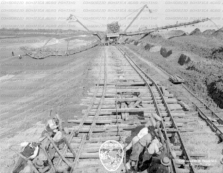 PONTINO/BOR001426.jpg