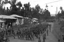 Battaglione eritreo sfila lungo un viale di Addis  ...