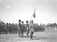 Cerimonia militare sul prato del Piccolo Ghebb im ...