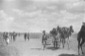Marcia di truppe nel deserto