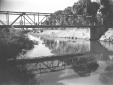 Ponte su un fiume
