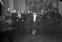 Dirigenti fascisti in una sala