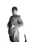 Mussolini in divisa: busto ruotato di tre quarti,  ...