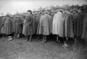 Mussolini ed alti gradi dell'esercito italiano ass ...