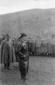 Mussolini assiste all'esercitazione militare