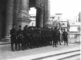 Foto di gruppo dei Moschettieri del Duce sulla pia ...